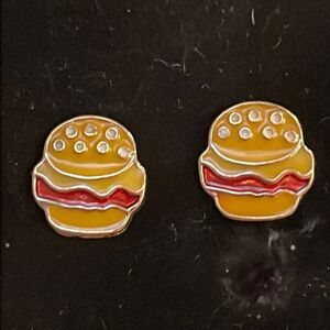 0.5” McDonalds gold tone cheeseburger textured fast food stud earrings